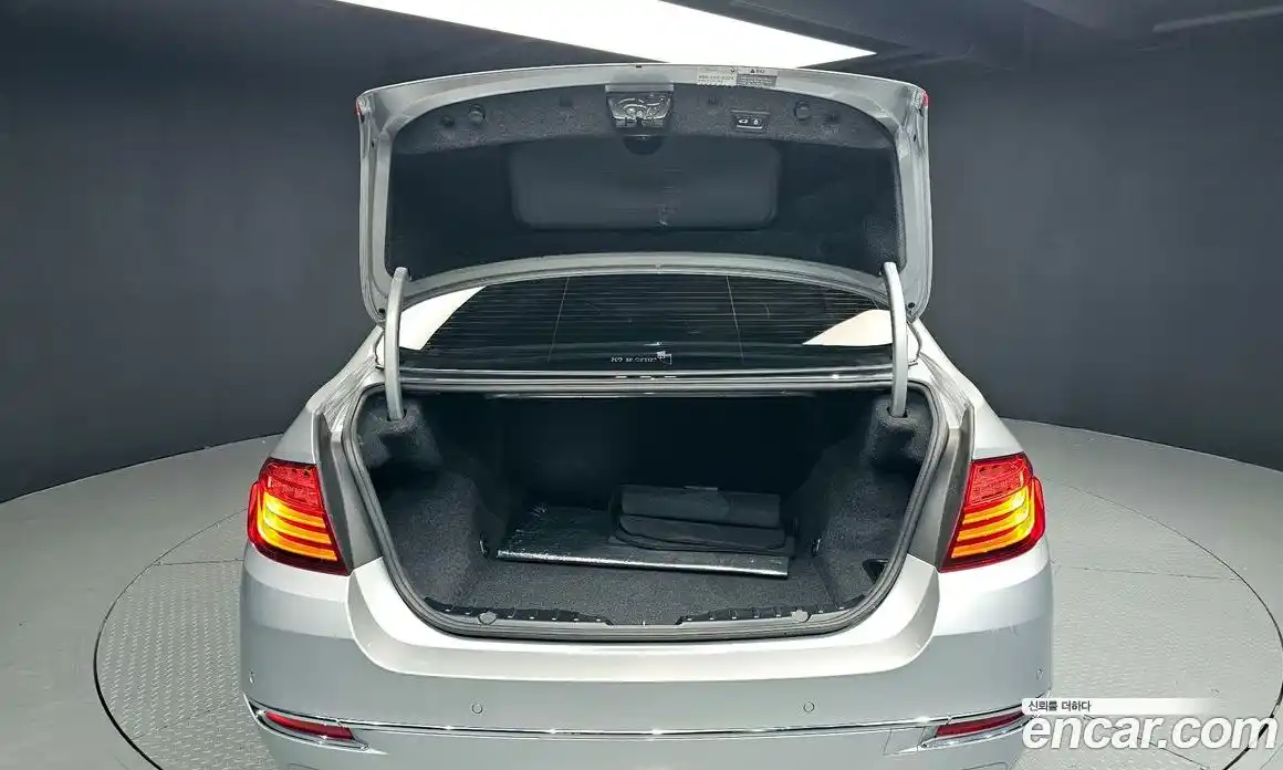 BMW 5-Series 2015 2.0 Автомат в Москве № 192583, фото 15