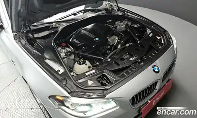 BMW 5-Series 2015 2.0 Автомат в Москве № 192583, миниатюра 2