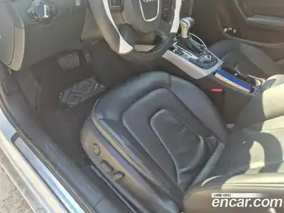 Audi A4 2011 2.0 Автомат в Москве № 192821, миниатюра 8