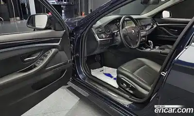 BMW 5-Series 2015 2.0 Автомат в Москве № 193100, миниатюра 8