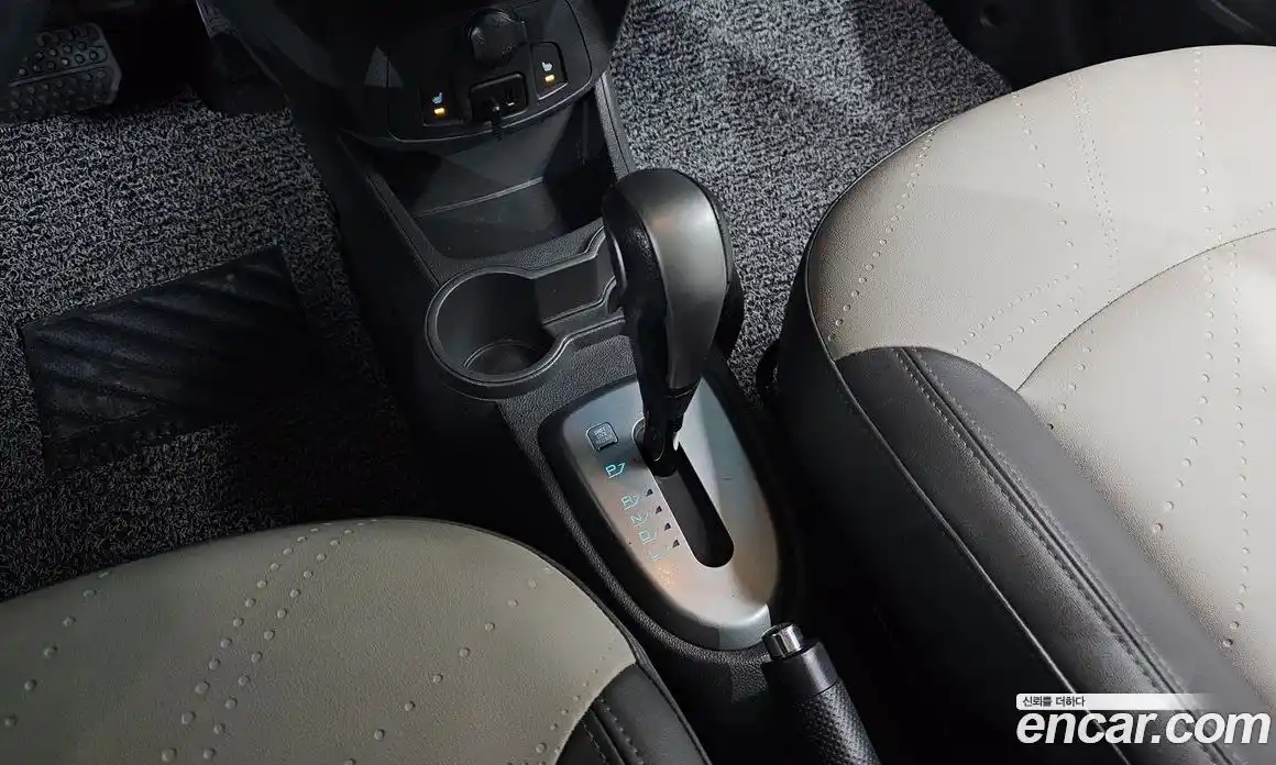 Chevrolet Spark 2014 1.0 Автомат в Москве № 19373, фото 4