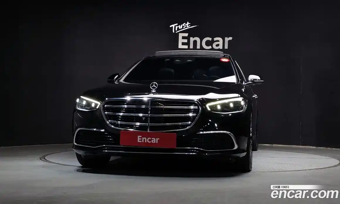 Mercedes-Benz S-Class 2023 3.0 Автомат в Москве № 194057, фото 3