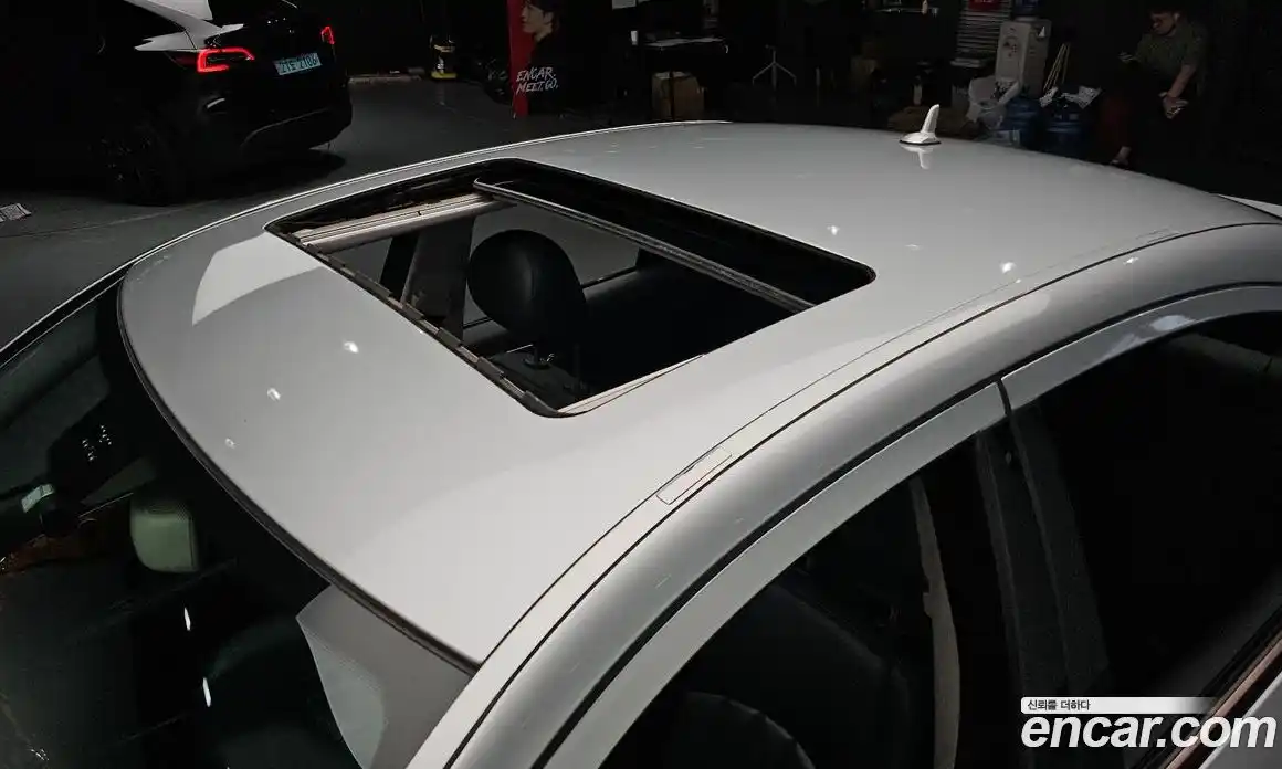 Mercedes-Benz E-Class 2009 3.0 Автомат в Москве № 194953, фото 12