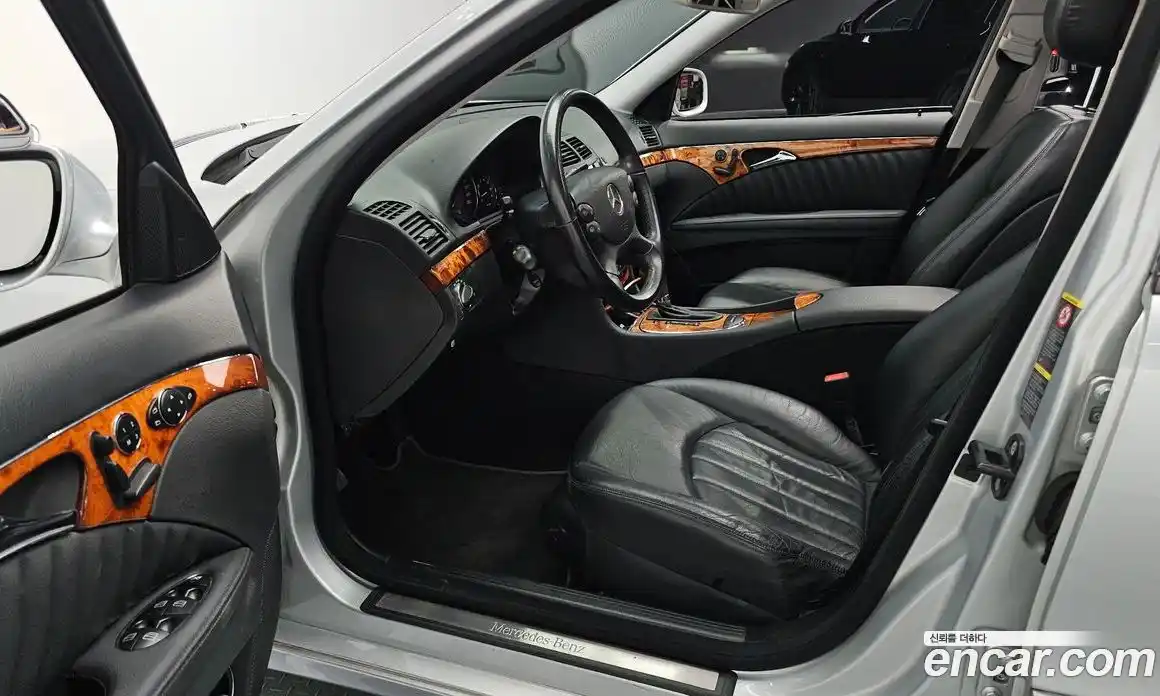 Mercedes-Benz E-Class 2009 3.0 Автомат в Москве № 194953, фото 18