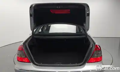 Mercedes-Benz E-Class 2009 3.0 Автомат в Москве № 194953, миниатюра 5