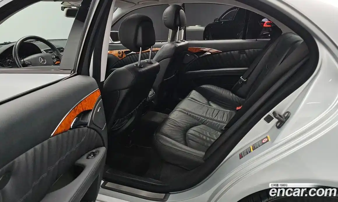 Mercedes-Benz E-Class 2009 3.0 Автомат в Москве № 194953, фото 8