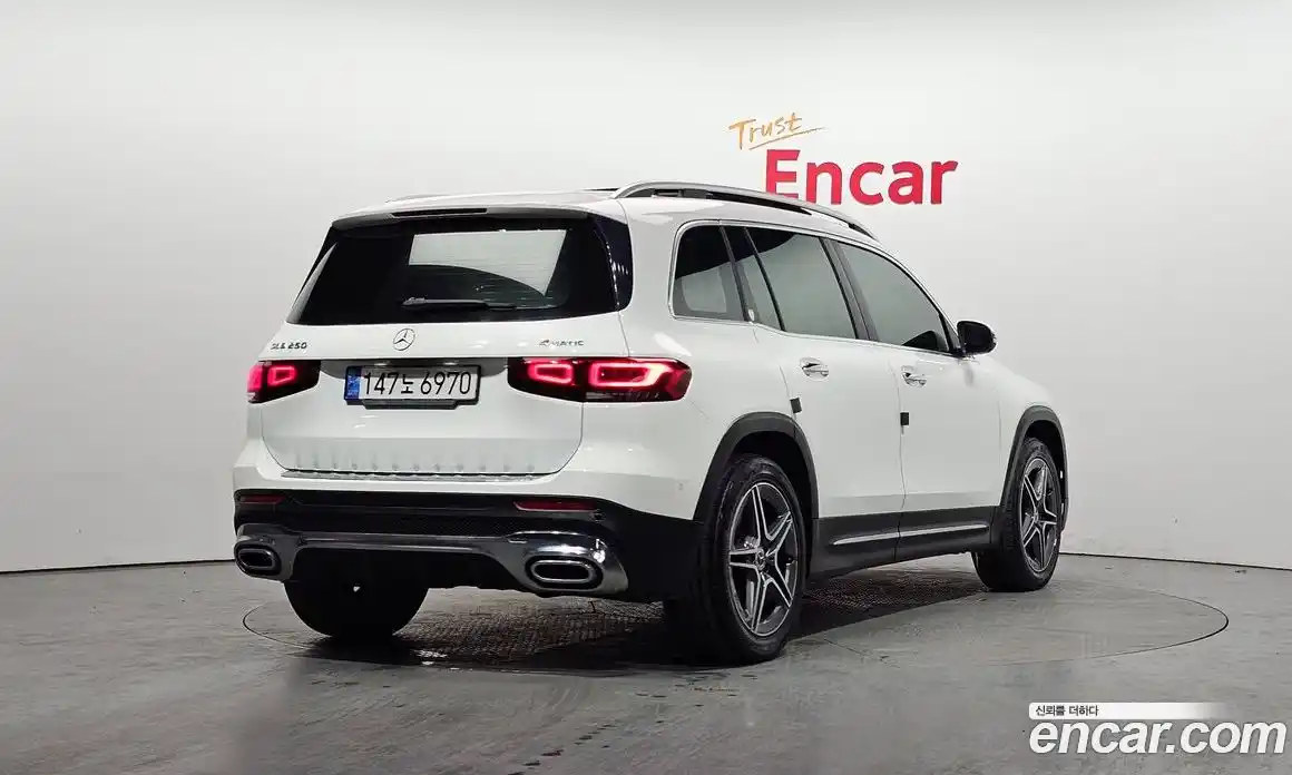 Mercedes-Benz GLB-Class 2021 2.0 Автомат в Москве № 195397, фото 6