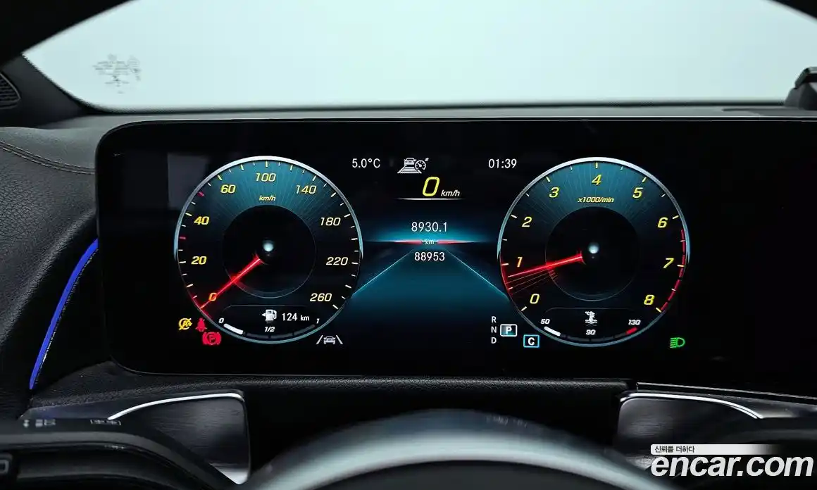 Mercedes-Benz GLB-Class 2021 2.0 Автомат в Москве № 195397, фото 7