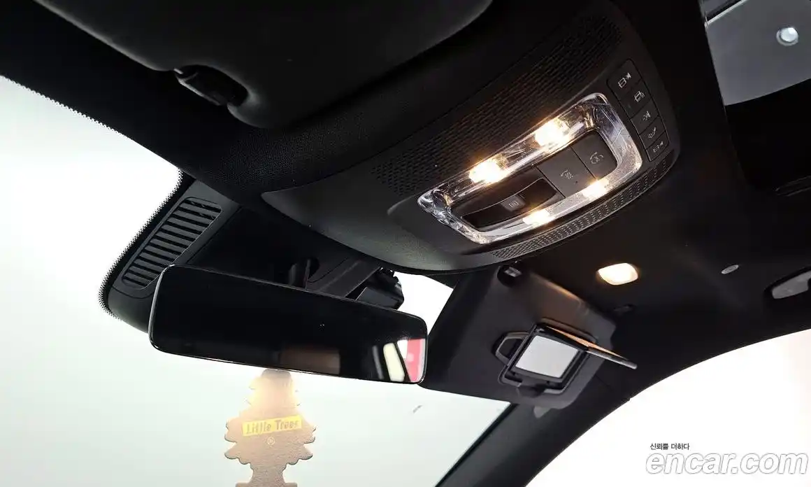 Mercedes-Benz GLB-Class 2021 2.0 Автомат в Москве № 195397, фото 8