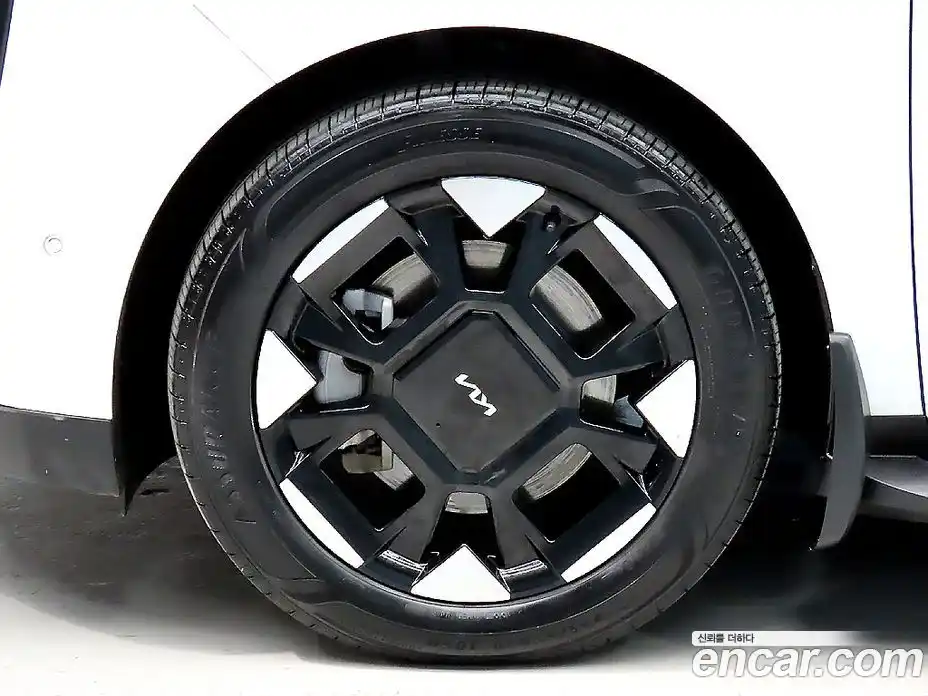 Kia Canival 2024 3.5 Автомат в Москве № 19541, фото 5