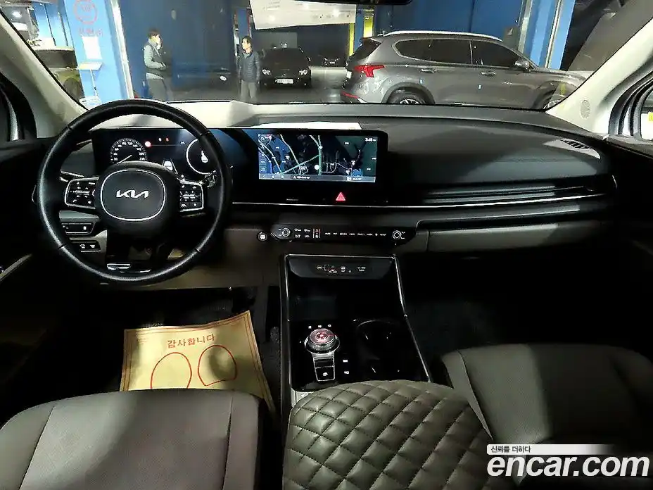 Kia Canival 2024 3.5 Автомат в Москве № 19541, фото 7