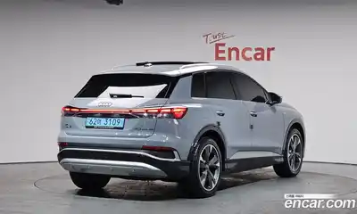 Audi Q4 e-tron 2023 0.2 Автомат в Москве № 195944, миниатюра 2