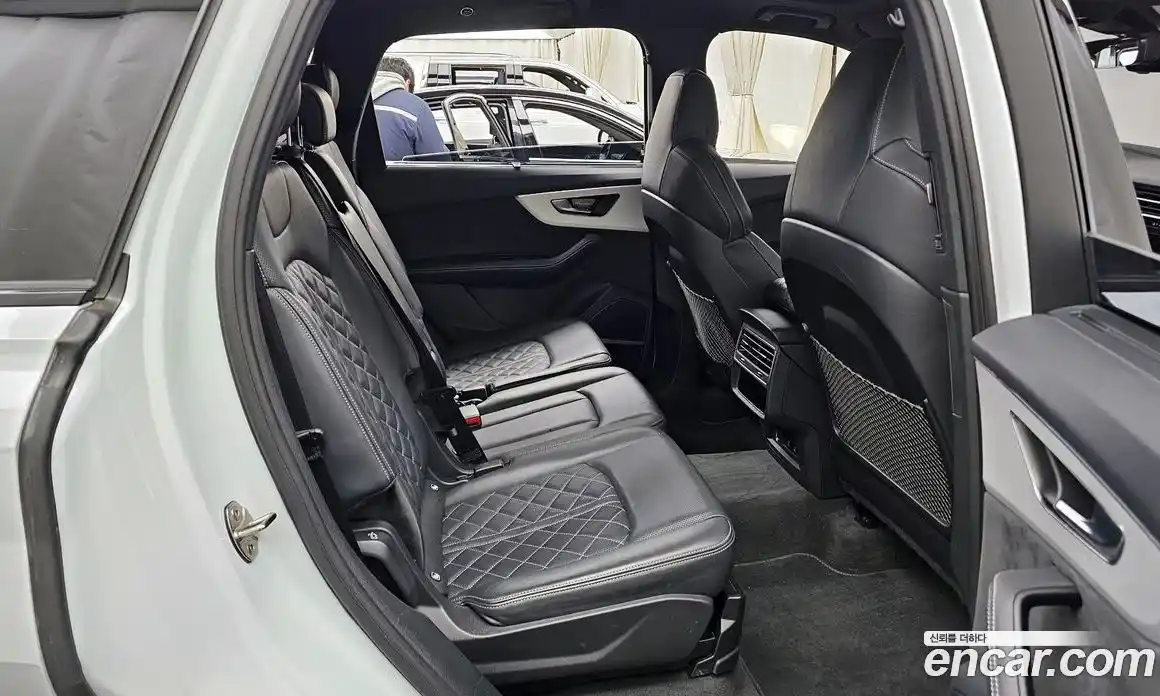 Audi Q7 2023 3.0 Автомат в Москве № 196265, фото 17