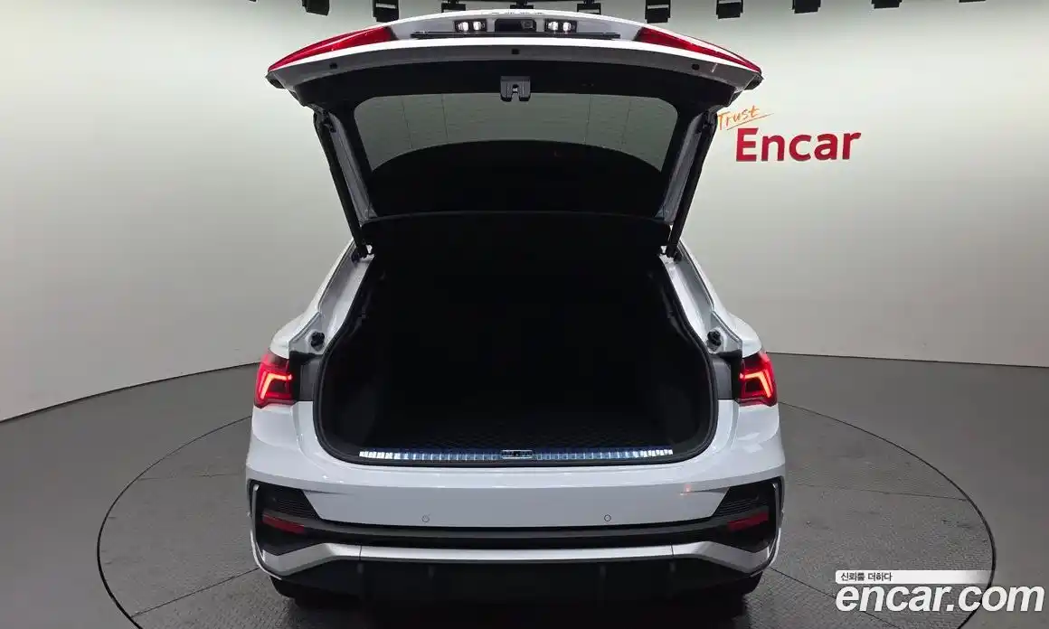 Audi Q3 2022 2.0 Автомат в Москве № 196294, фото 20