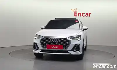 Audi Q3 2022 2.0 Автомат в Москве № 196294, миниатюра 3