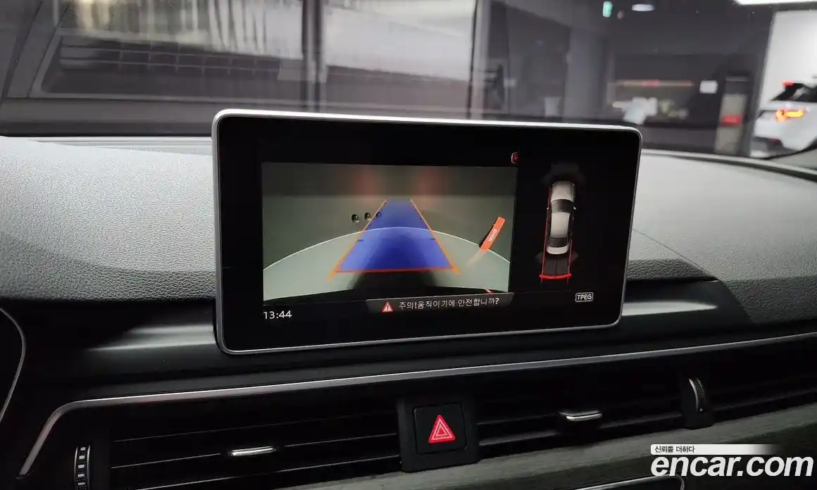 Audi A4 2019 2.0 Автомат в Москве № 196374, фото 2