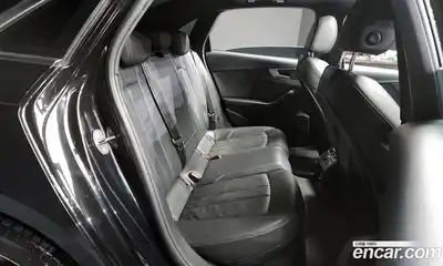 Audi A4 2019 2.0 Автомат в Москве № 196374, миниатюра 4