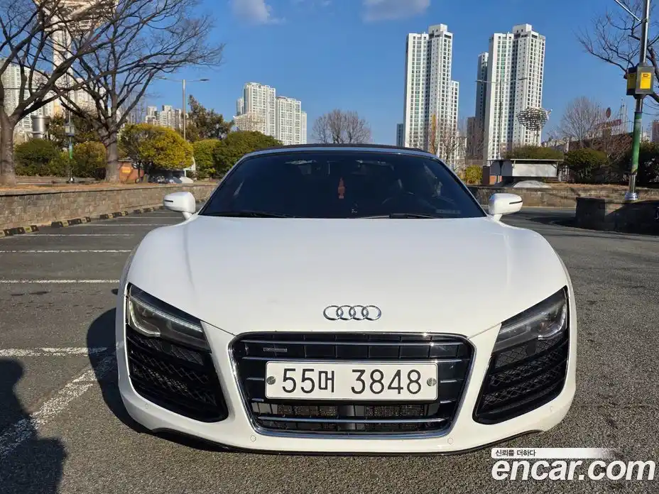 Audi R8 2015 5.2 Автомат в Москве № 196823, фото 3