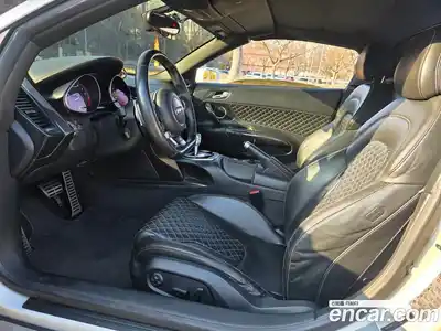 Audi R8 2015 5.2 Автомат в Москве № 196823, миниатюра 8