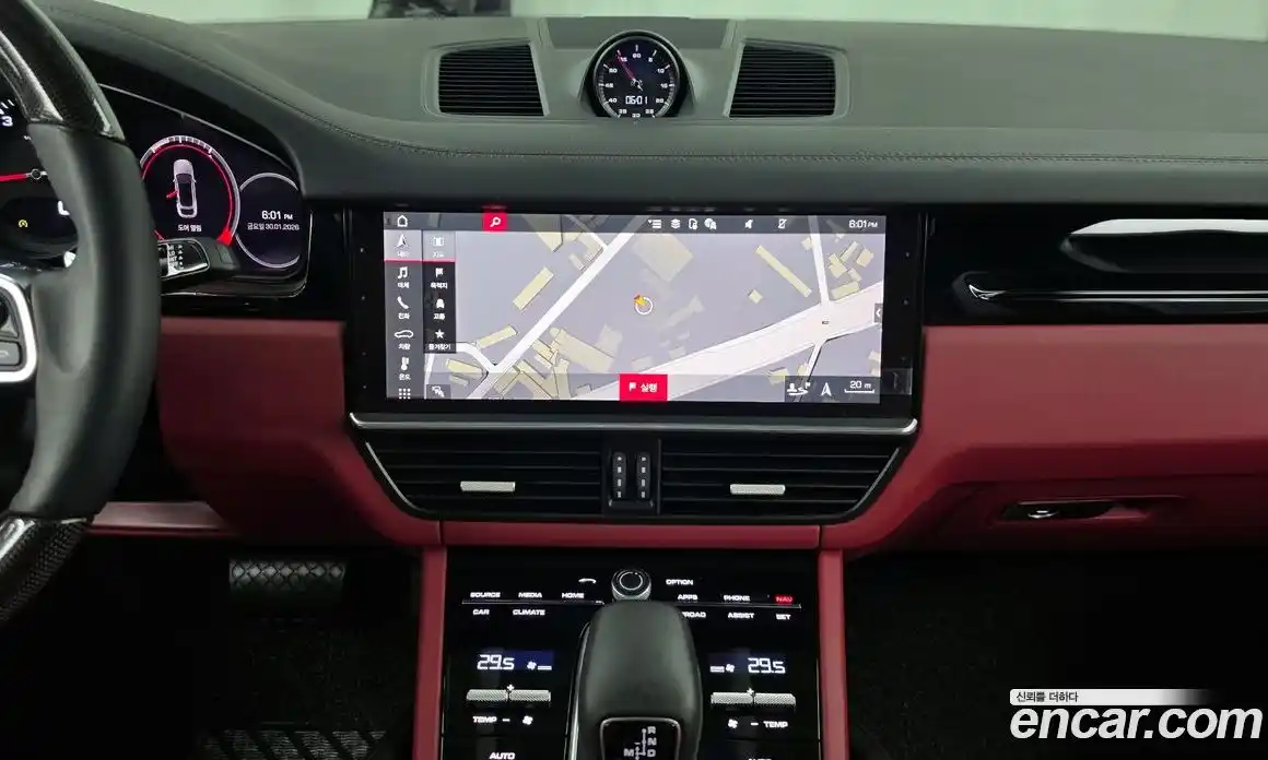 Porsche Cayenne 2021 3.0 Автомат в Москве № 197234, фото 14