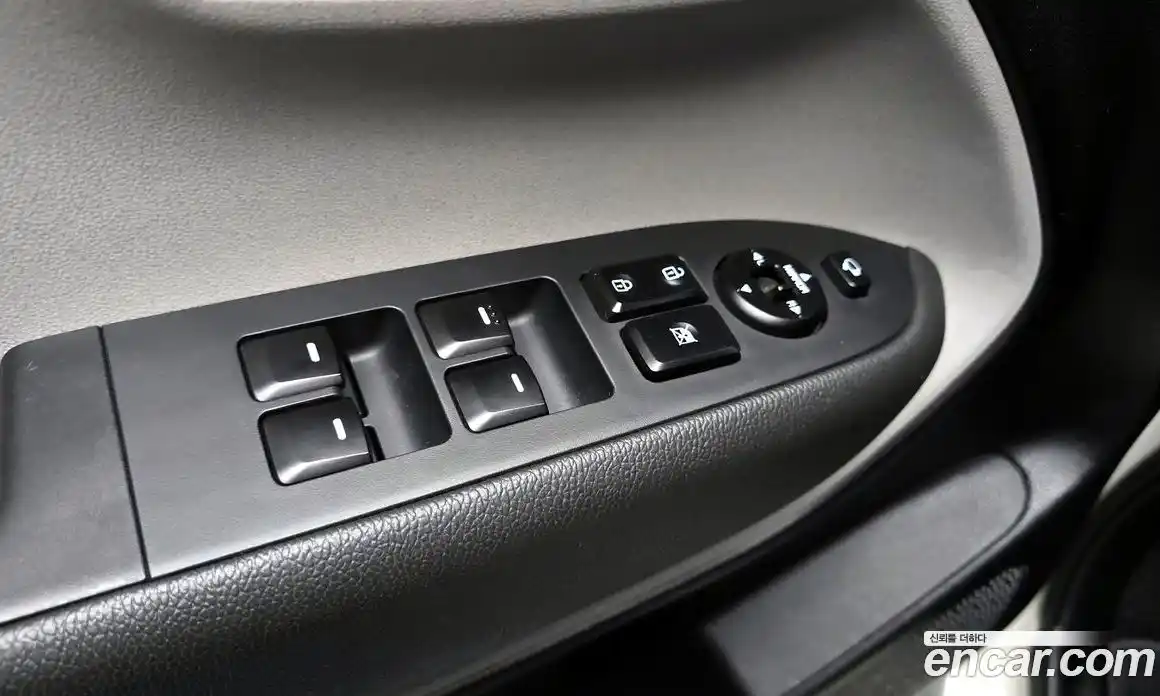 Kia Ray 2023 1.0 Автомат в Москве № 19757, фото 16