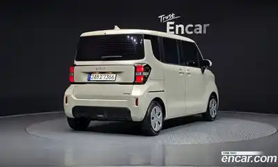 Kia Ray 2023 1.0 Автомат в Москве № 19757, миниатюра 2