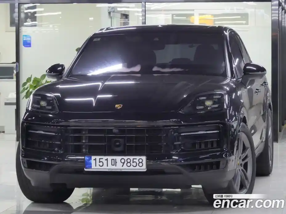 Porsche Cayenne 2024 3.0 Автомат в Москве № 197884, фото 1