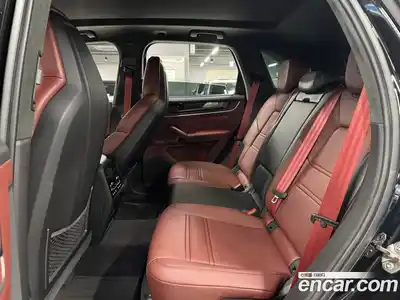 Porsche Cayenne 2024 3.0 Автомат в Москве № 197884, миниатюра 10