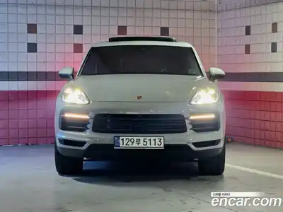Porsche Cayenne, 2023