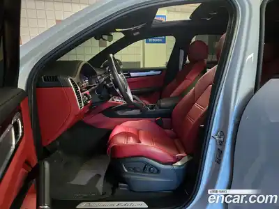 Porsche Cayenne 2023 3.0 Автомат в Москве № 197889, миниатюра 7