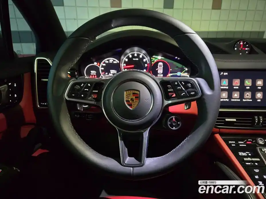 Porsche Cayenne 2023 3.0 Автомат в Москве № 197889, фото 9