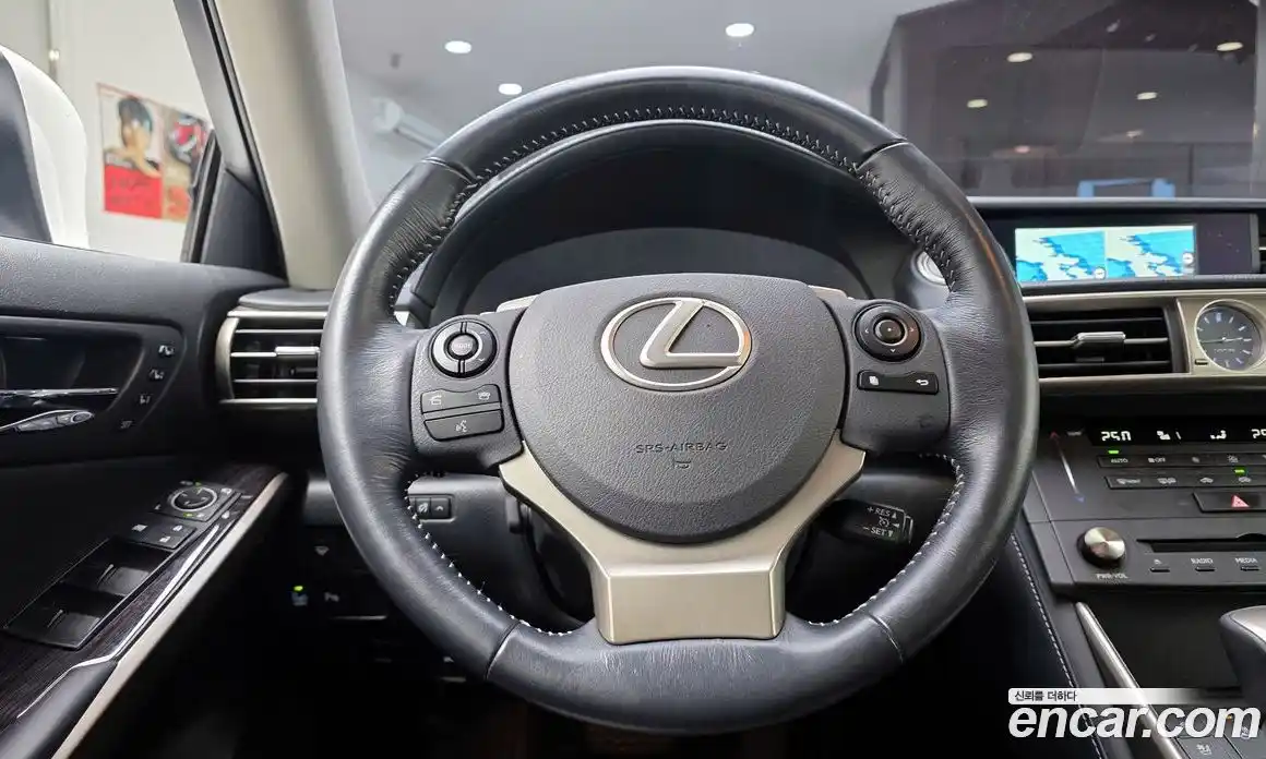 Lexus IS 2015 2.5 Автомат в Москве № 198775, фото 10