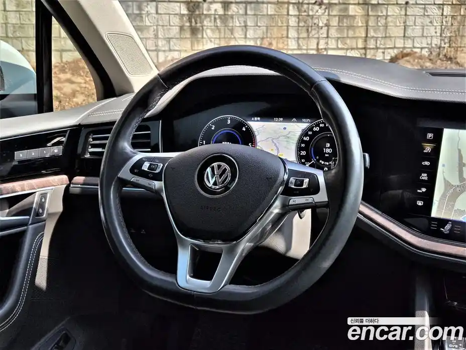 Volkswagen Touareg 2020 3.0 Автомат в Москве № 199185, фото 12