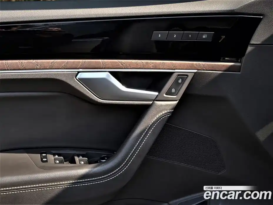 Volkswagen Touareg 2020 3.0 Автомат в Москве № 199185, фото 19