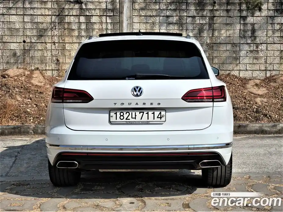 Volkswagen Touareg 2020 3.0 Автомат в Москве № 199185, фото 4