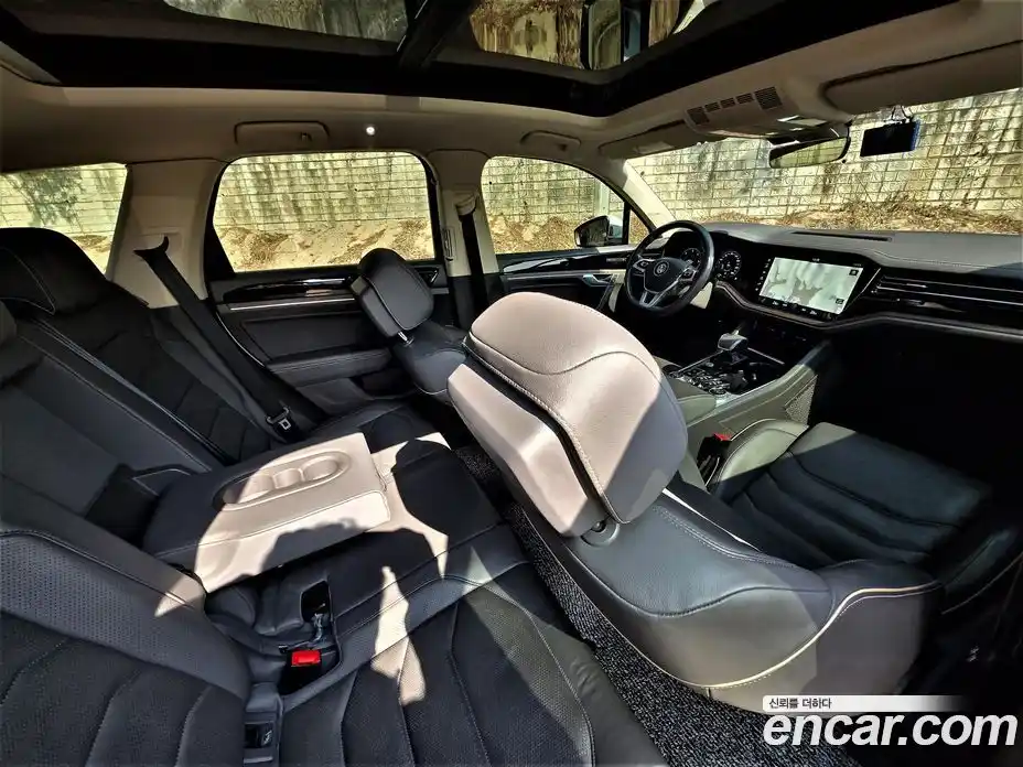 Volkswagen Touareg 2020 3.0 Автомат в Москве № 199185, фото 7