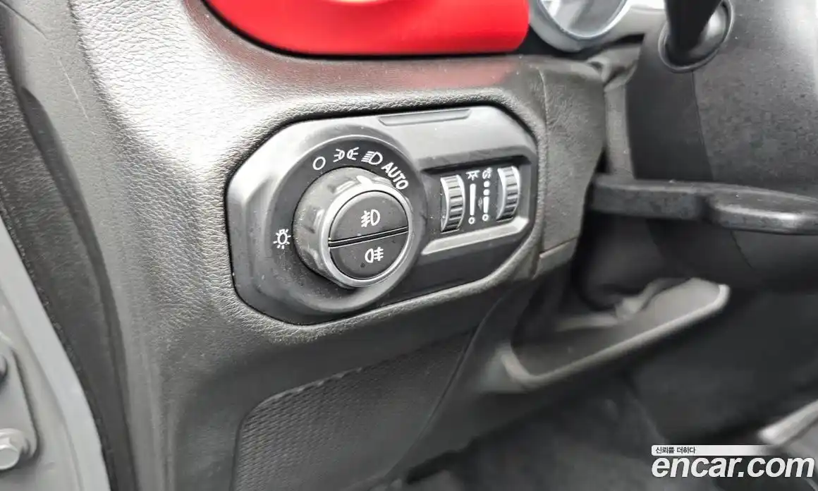 Jeep Wrangler 2019 2.0 Автомат в Москве № 199470, фото 11