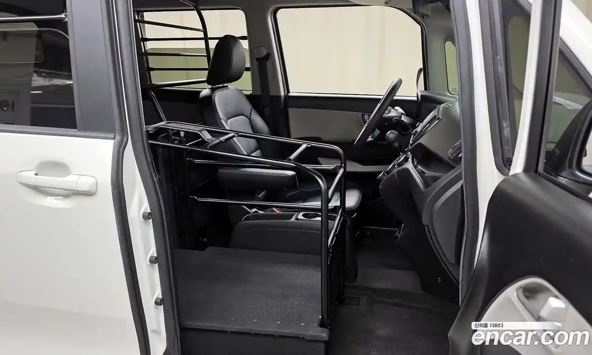 Kia Ray 2023 1.0 Автомат в Москве № 20055, фото 7