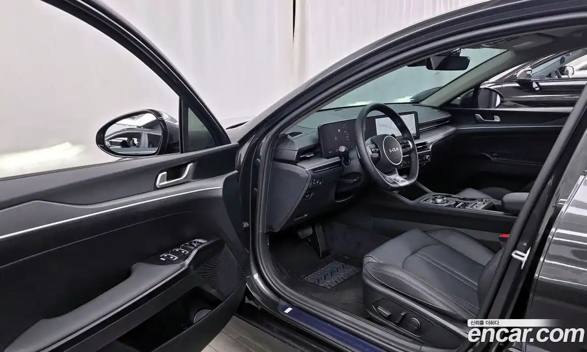 Kia K5 2025 1.6 Автомат в Москве № 20270, фото 17