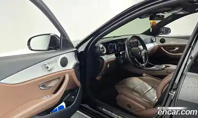 Mercedes-Benz E-Class, 2021