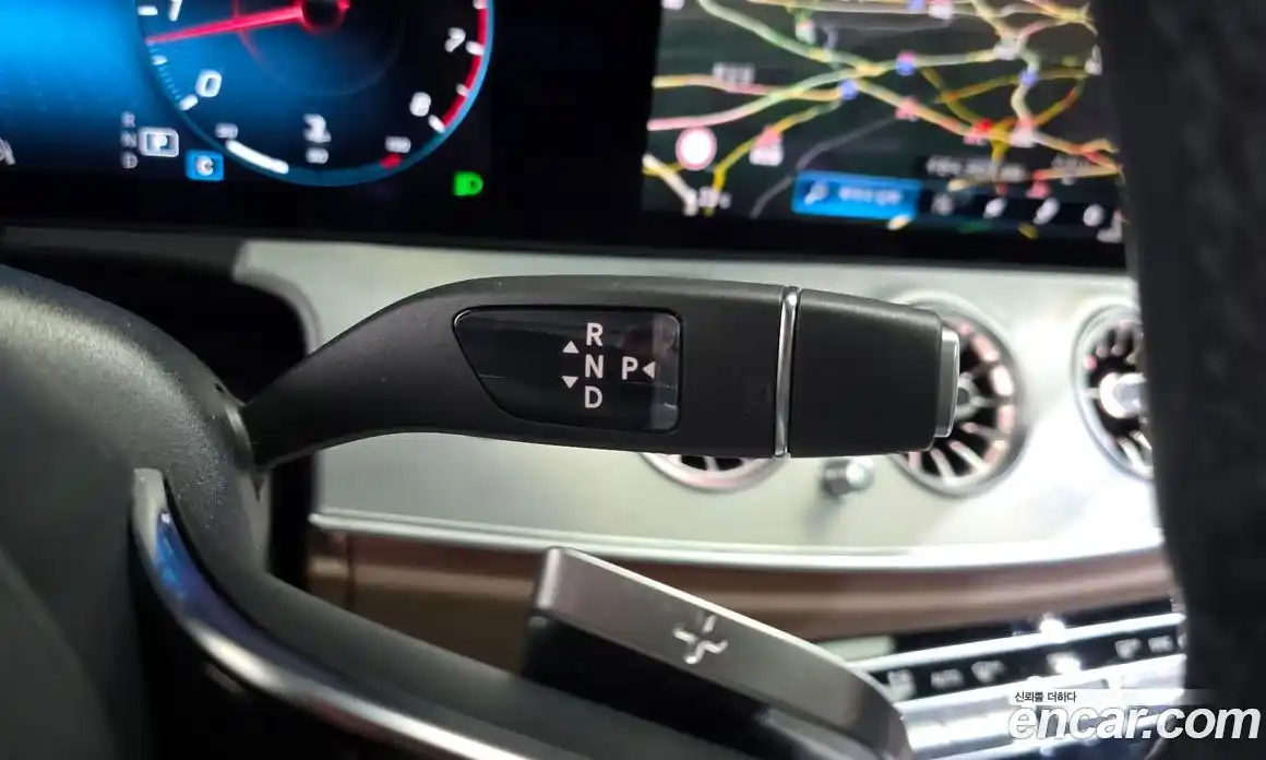 Mercedes-Benz E-Class 2021 2.0 Автомат в Москве № 204286, фото 3