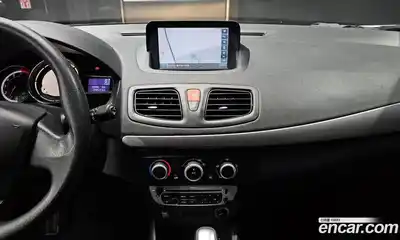 Renault SM3 2019 1.6 Автомат в Москве № 205331, миниатюра 11