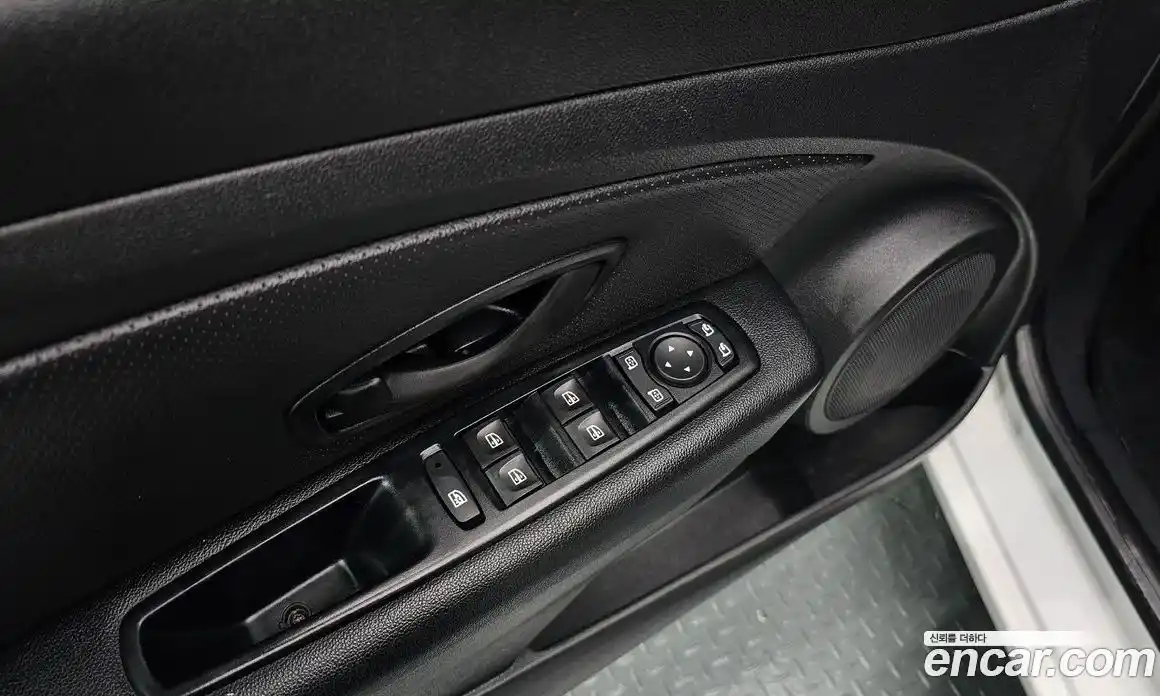 Renault SM3 2019 1.6 Автомат в Москве № 205331, фото 4