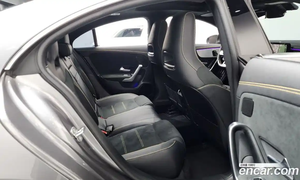 Mercedes-Benz CLA-Class 2023 2.0 Автомат в Москве № 206558, фото 2