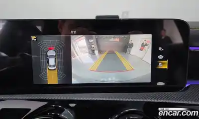 Mercedes-Benz CLA-Class 2023 2.0 Автомат в Москве № 206558, миниатюра 3