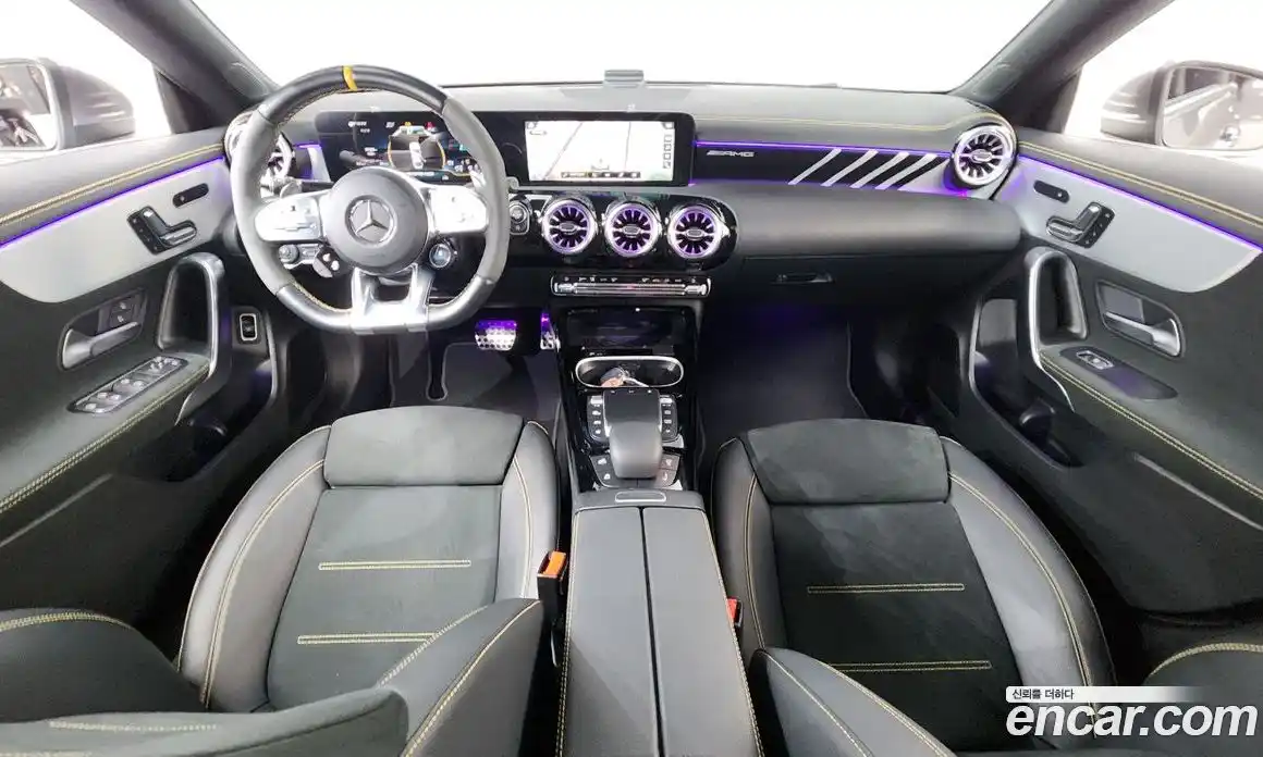 Mercedes-Benz CLA-Class 2023 2.0 Автомат в Москве № 206558, фото 8