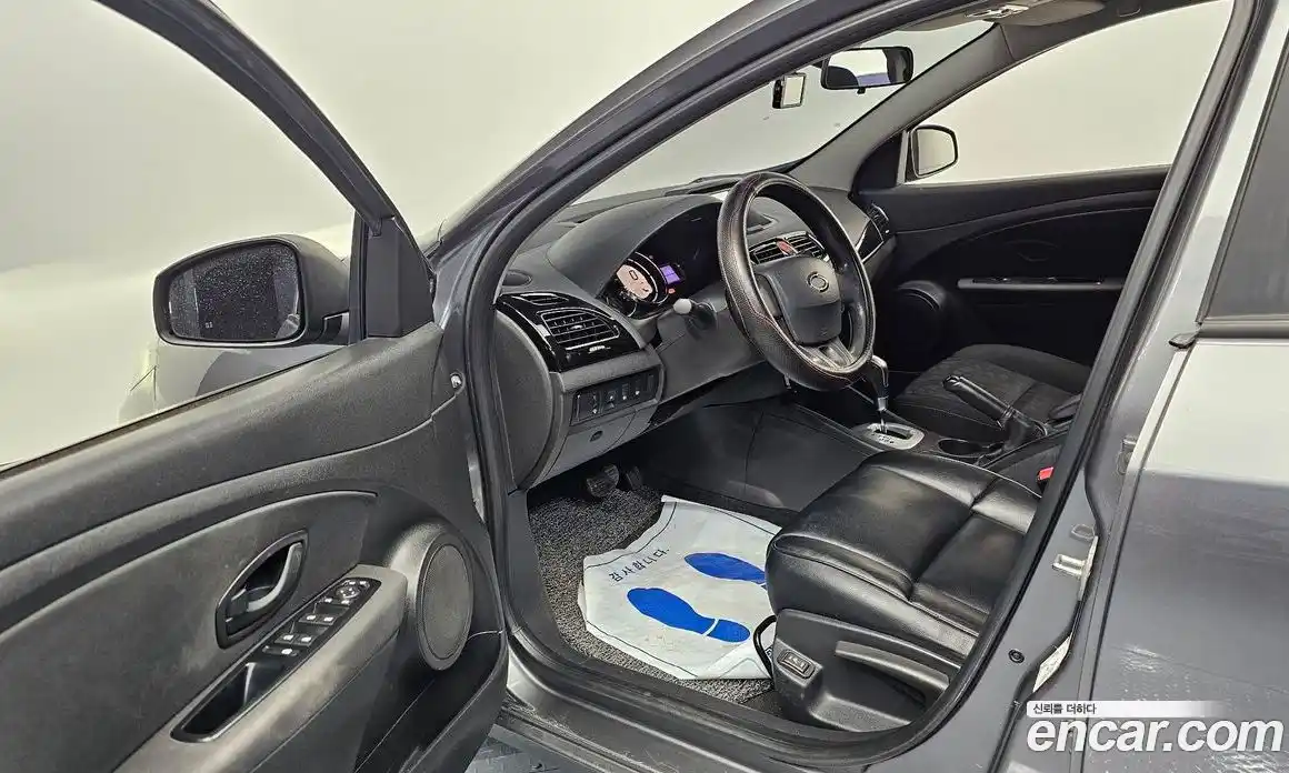 Renault SM3 2016 1.6 Автомат в Москве № 208971, фото 12