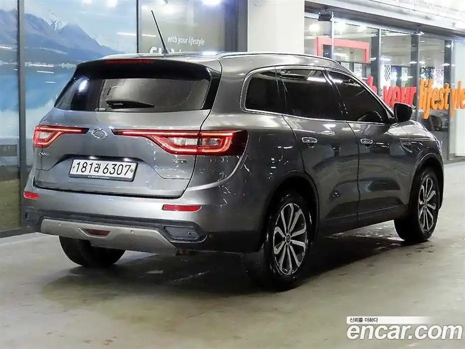 Renault QM6 2020 2.0 Автомат в Москве № 210090, фото 4