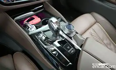 BMW 5-Series 2023 2.0 Автомат в Москве № 210750, миниатюра 4