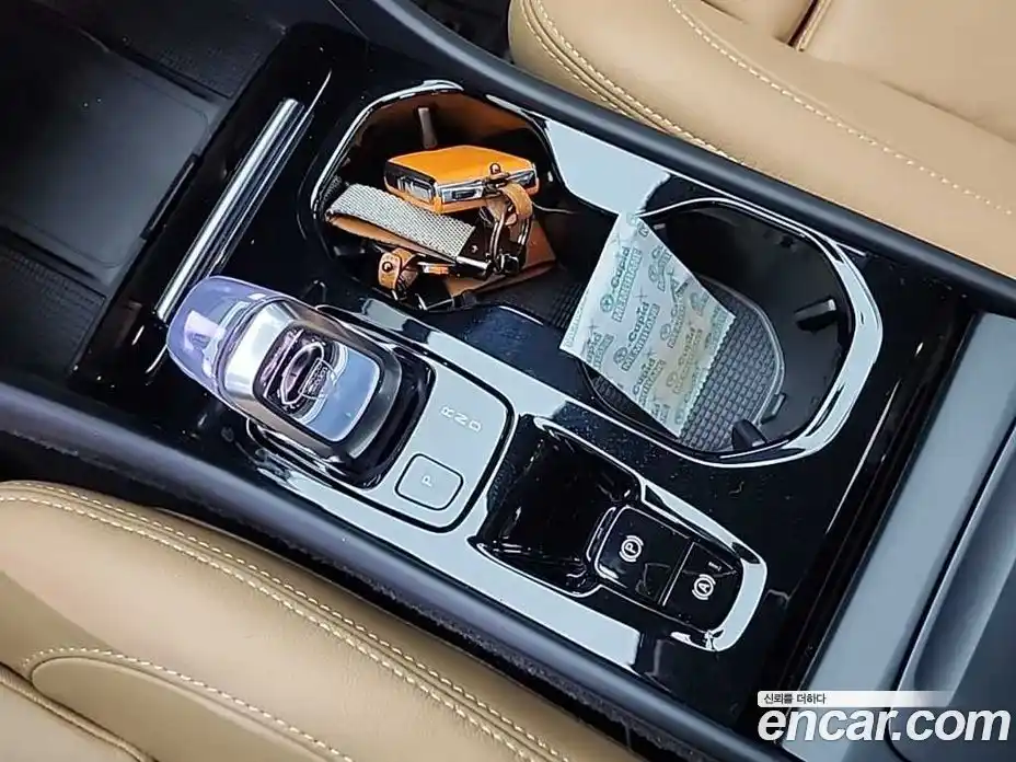 Volvo XC40 2021 2.0 Автомат в Москве № 212839, фото 8